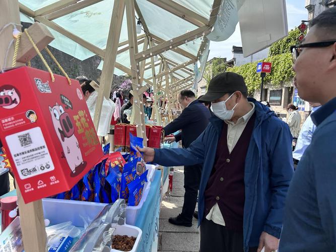 小作坊撑起大民生 江苏名特优食品小作坊美食展销活动的启示